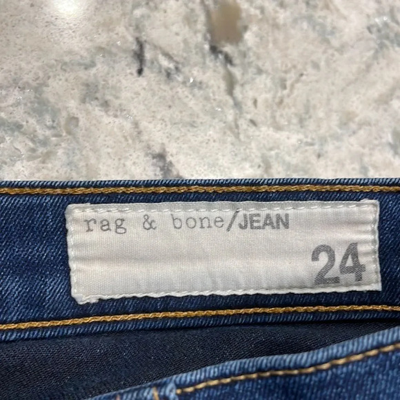 RAG and Bone woman’s skinny jeans - Picture 6 of 11